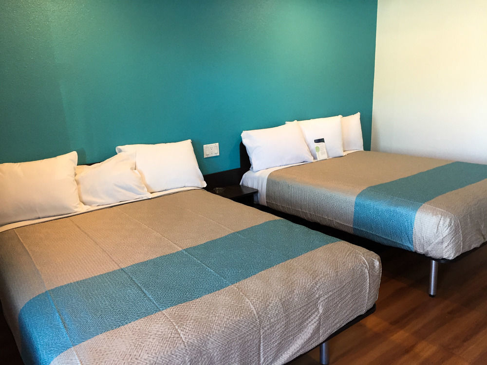 Motel 6-San Bernardino, Ca - Downtown Eksteriør billede